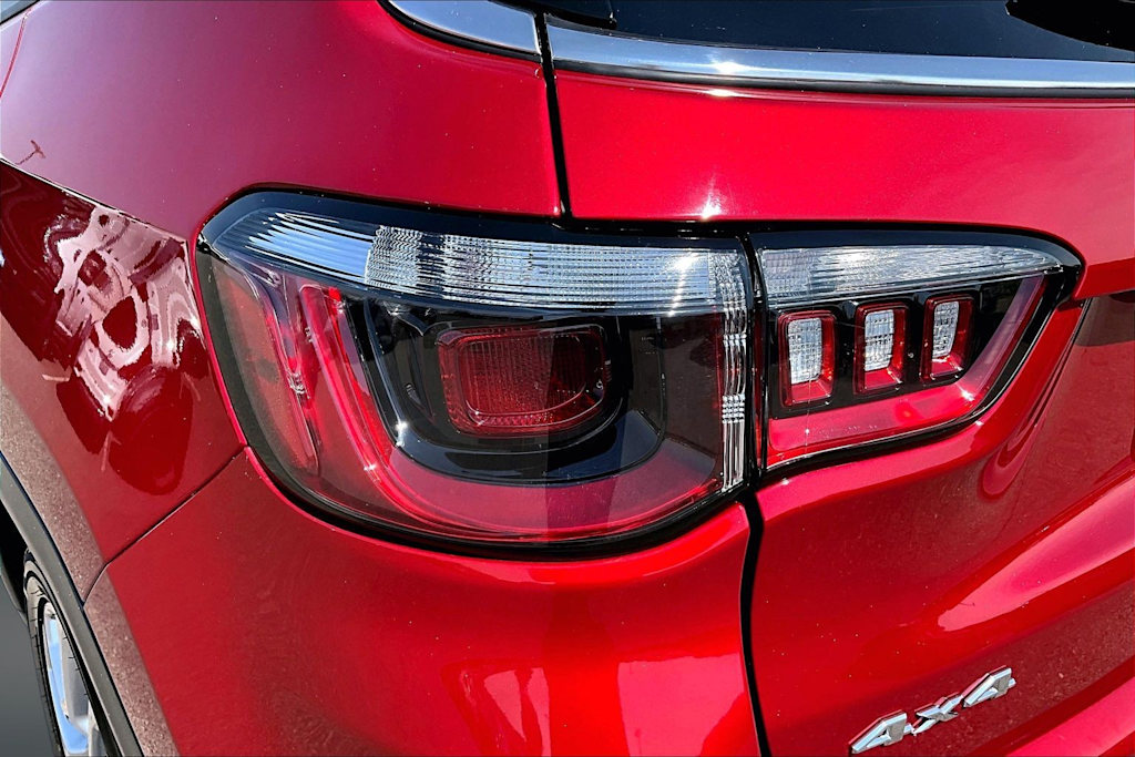 Thumbnail: 2025 Jeep Compass - 31