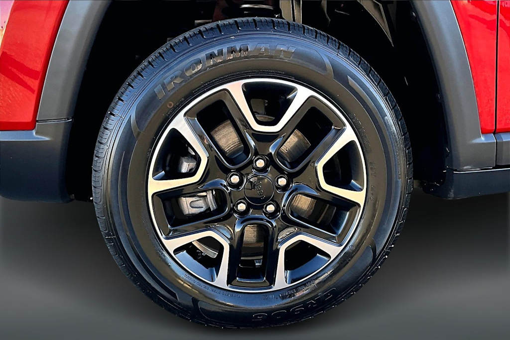 Thumbnail: 2021 Jeep Compass - 8