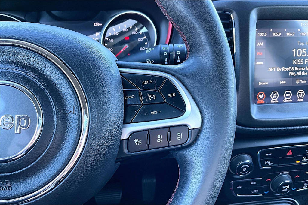 Thumbnail: 2021 Jeep Compass - 26