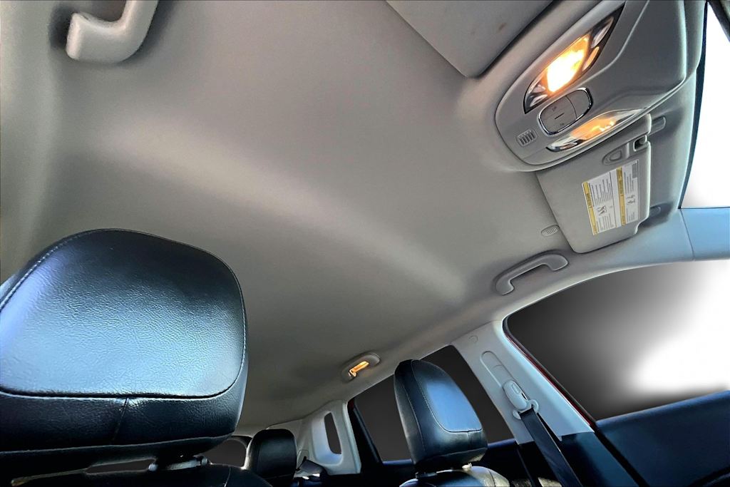 Thumbnail: 2021 Jeep Compass - 30