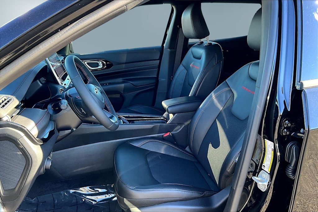 Thumbnail: 2026 Jeep Compass - 11