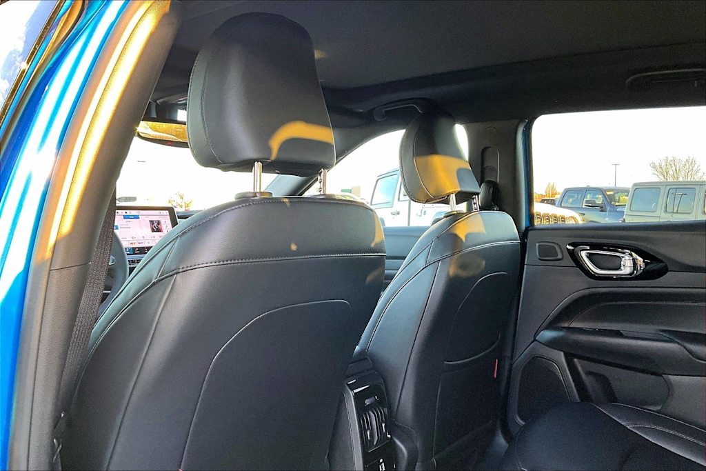 Thumbnail: 2026 Jeep Compass - 13