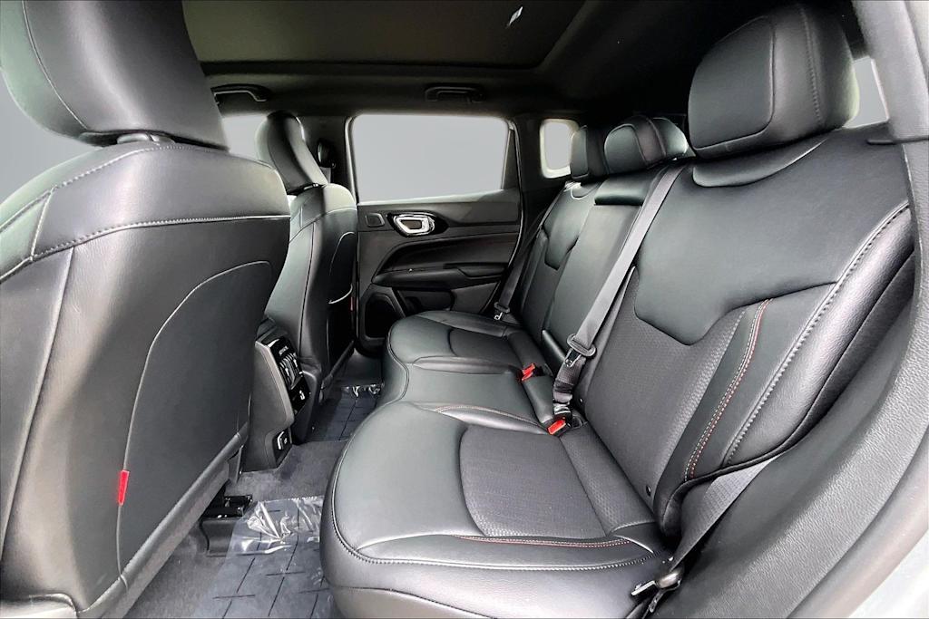 Thumbnail: 2026 Jeep Compass - 22