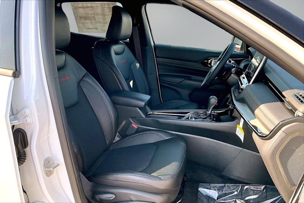 Thumbnail: 2026 Jeep Compass - 19