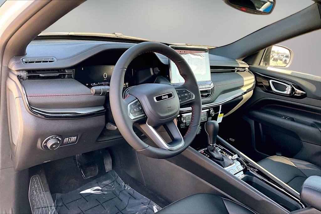 Thumbnail: 2026 Jeep Compass - 2