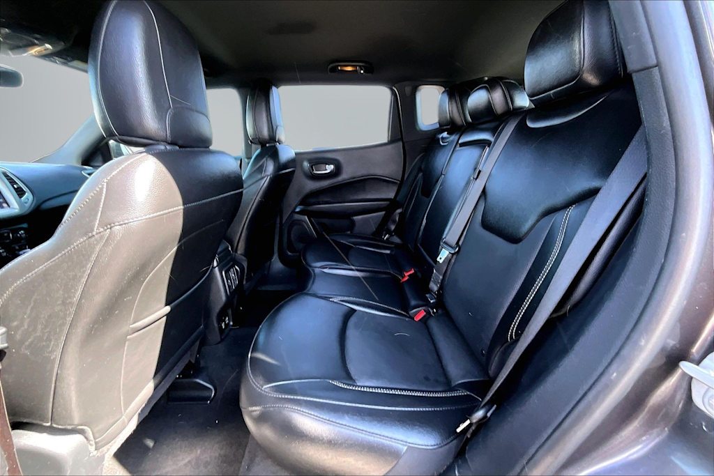 Thumbnail: 2021 Jeep Compass - 12