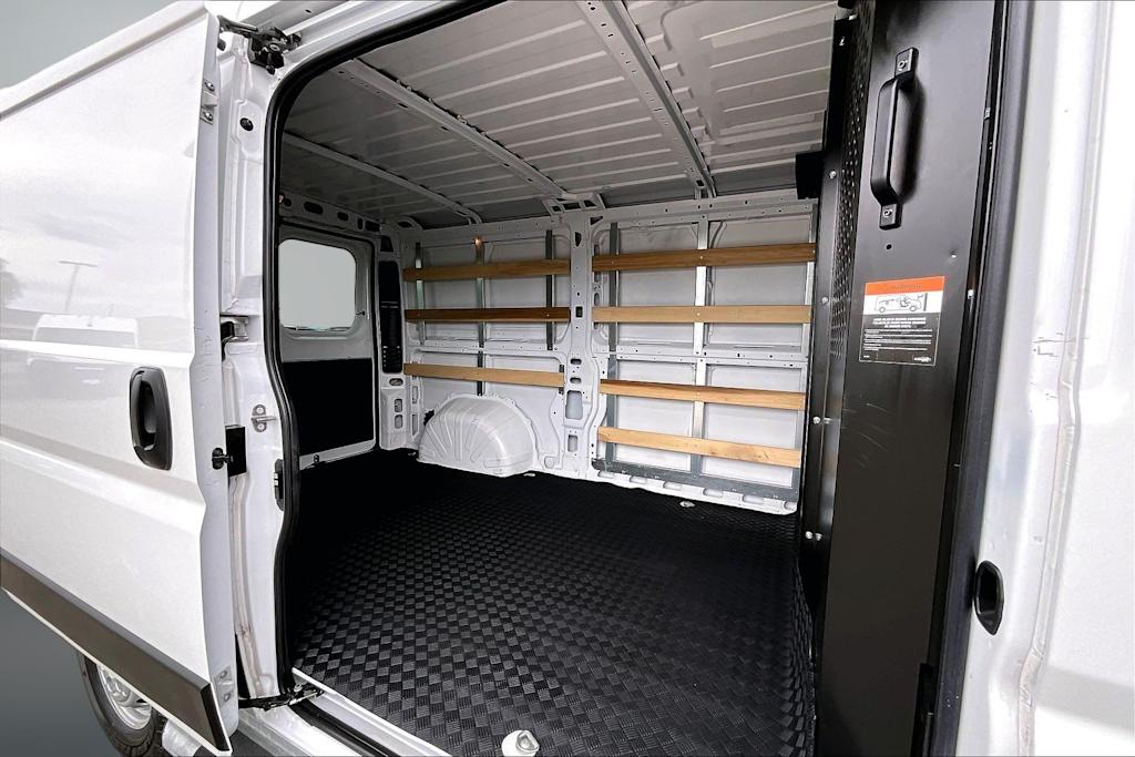 Thumbnail: 2025 RAM ProMaster - 25