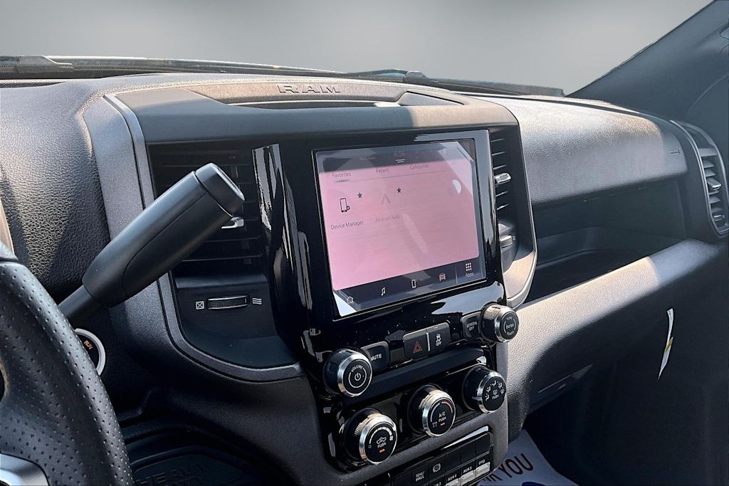 2026 RAM 3500 Chassis Tradesman - Photo 12