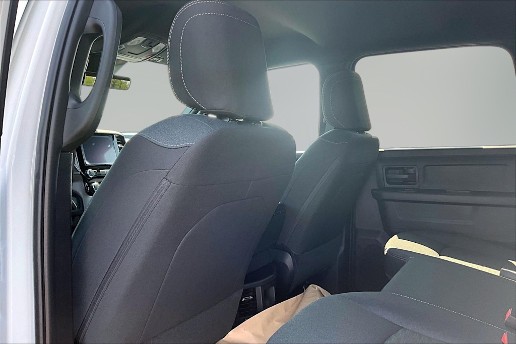 2026 RAM 3500 Chassis Tradesman - Photo 10