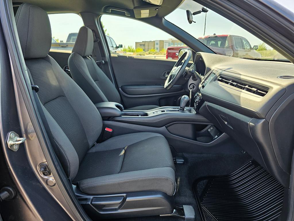 2019 Honda HR-V Sport 10
