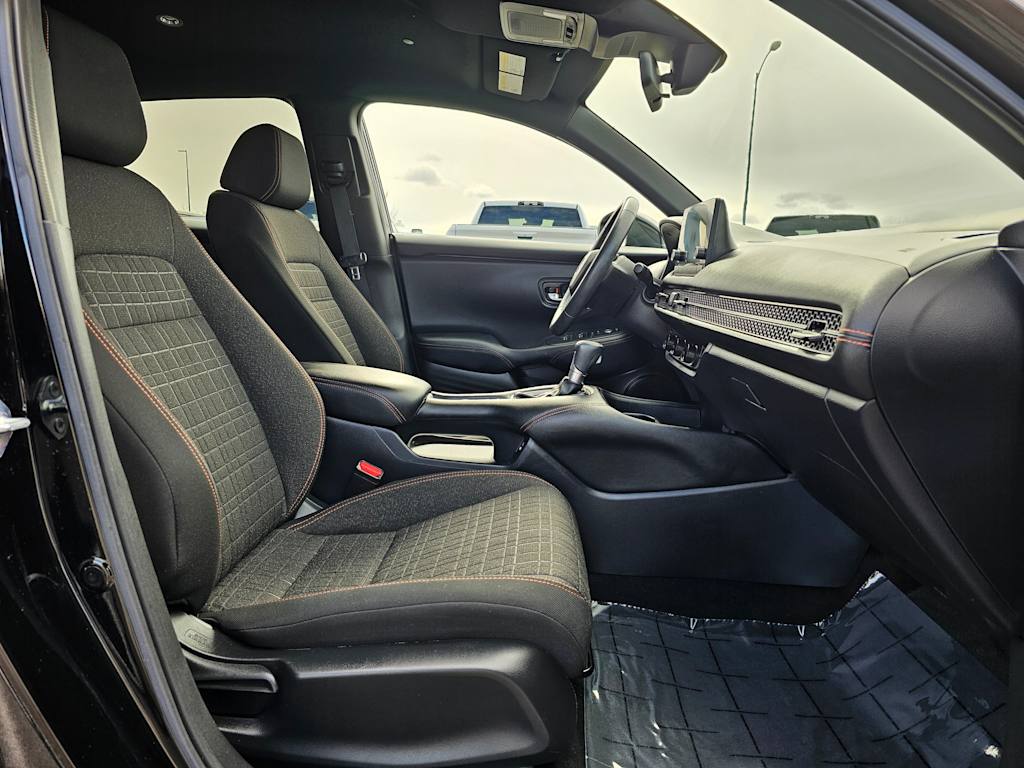 2024 Honda HR-V Sport 9