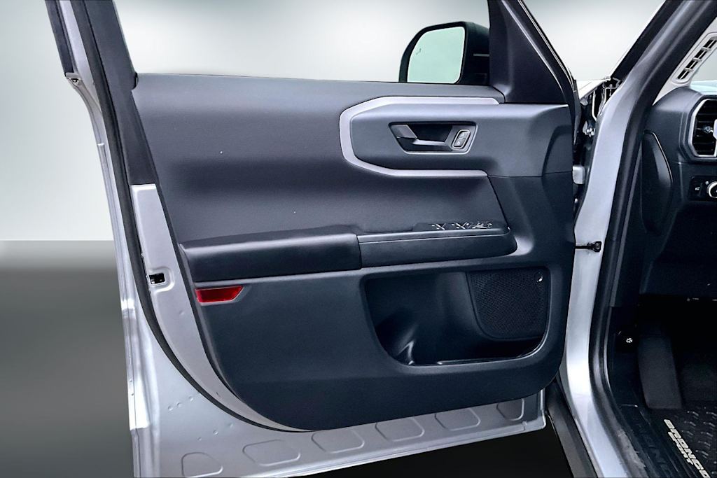 Thumbnail: 2023 Ford Bronco Sport - 27