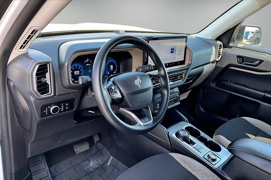 Thumbnail: 2025 Ford Bronco Sport - 2