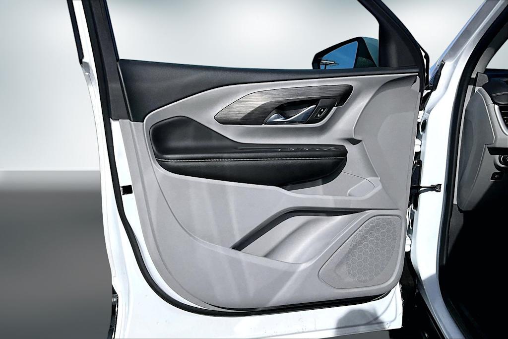 Thumbnail: 2023 GMC Terrain - 27