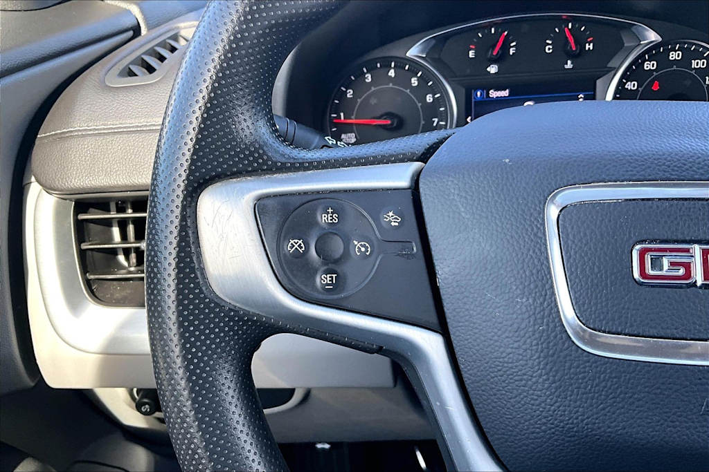 Thumbnail: 2023 GMC Terrain - 25