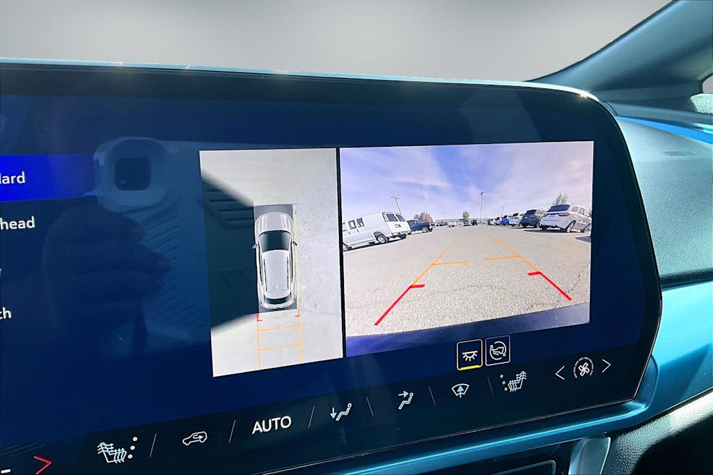 Thumbnail: 2024 Chevrolet Equinox - 27