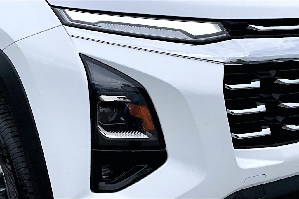 Thumbnail: 2025 Chevrolet Equinox - 30