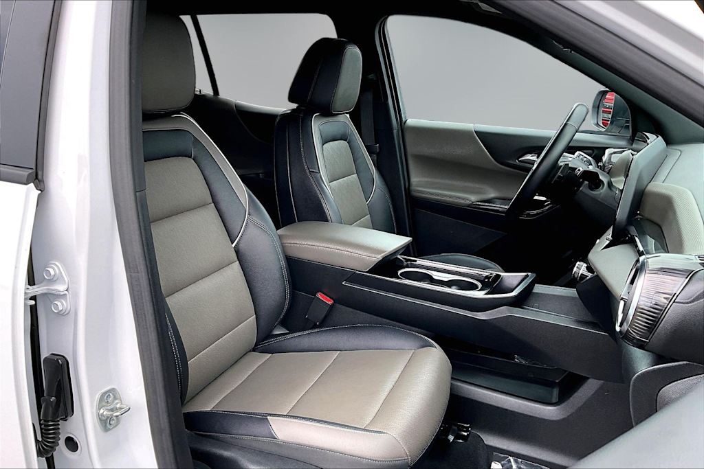 Thumbnail: 2025 Chevrolet Equinox - 12