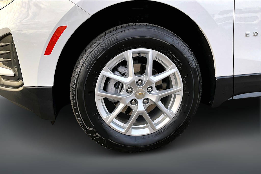Thumbnail: 2024 Chevrolet Equinox - 8