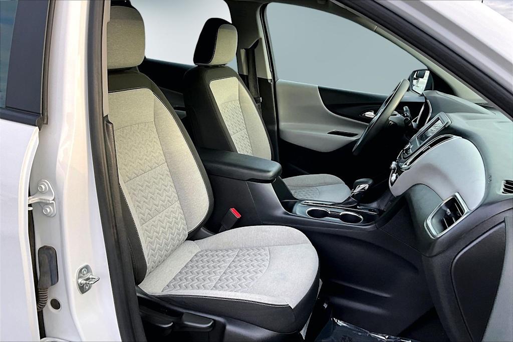 Thumbnail: 2024 Chevrolet Equinox - 12