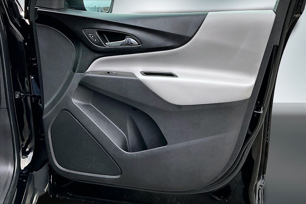 Thumbnail: 2024 Chevrolet Equinox - 28