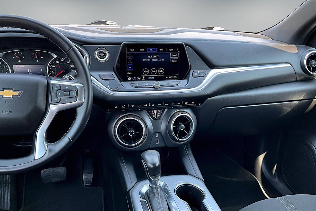 Thumbnail: 2019 Chevrolet Blazer - 15