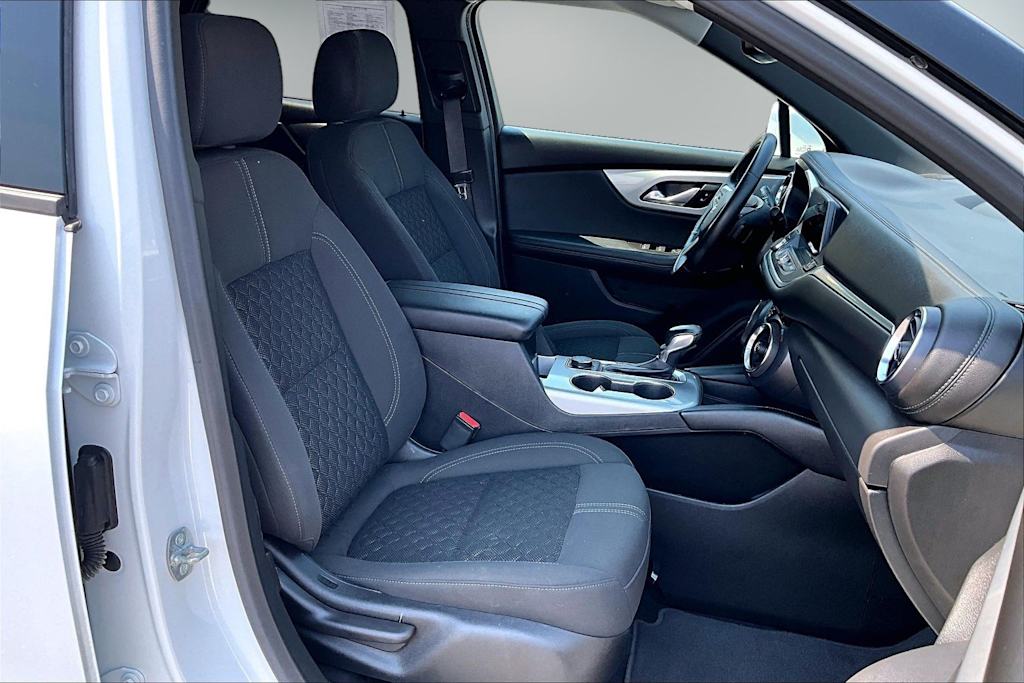 Thumbnail: 2019 Chevrolet Blazer - 12