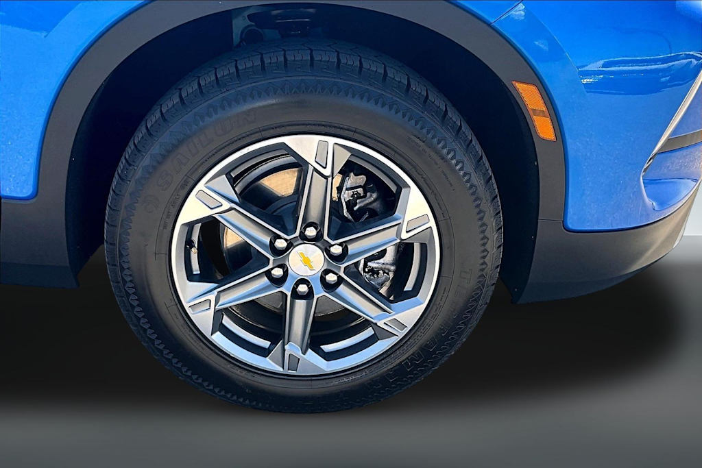 Thumbnail: 2025 Chevrolet Blazer - 35