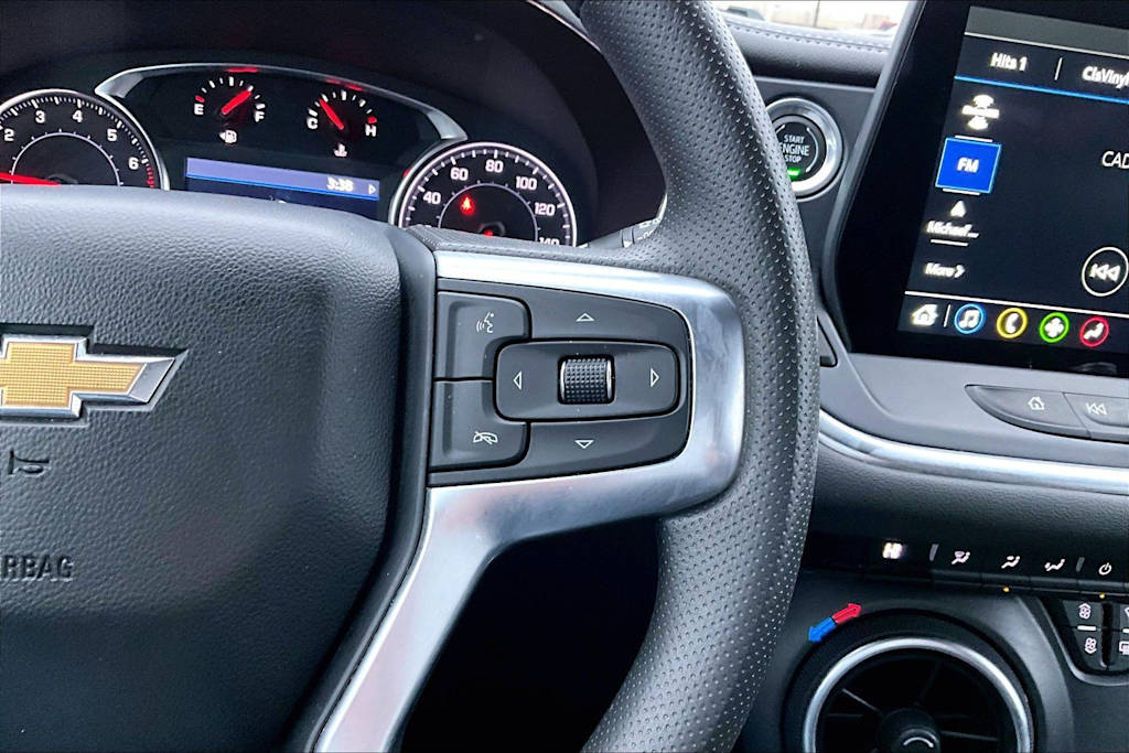 Thumbnail: 2023 Chevrolet Blazer - 25