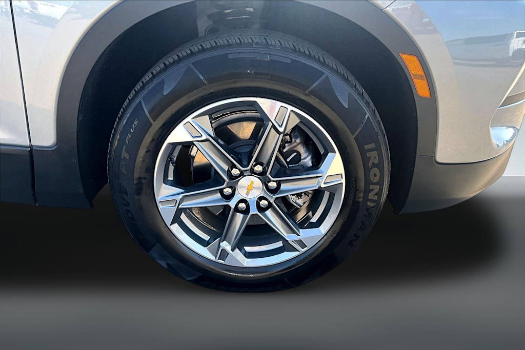 Thumbnail: 2025 Chevrolet Blazer - 35