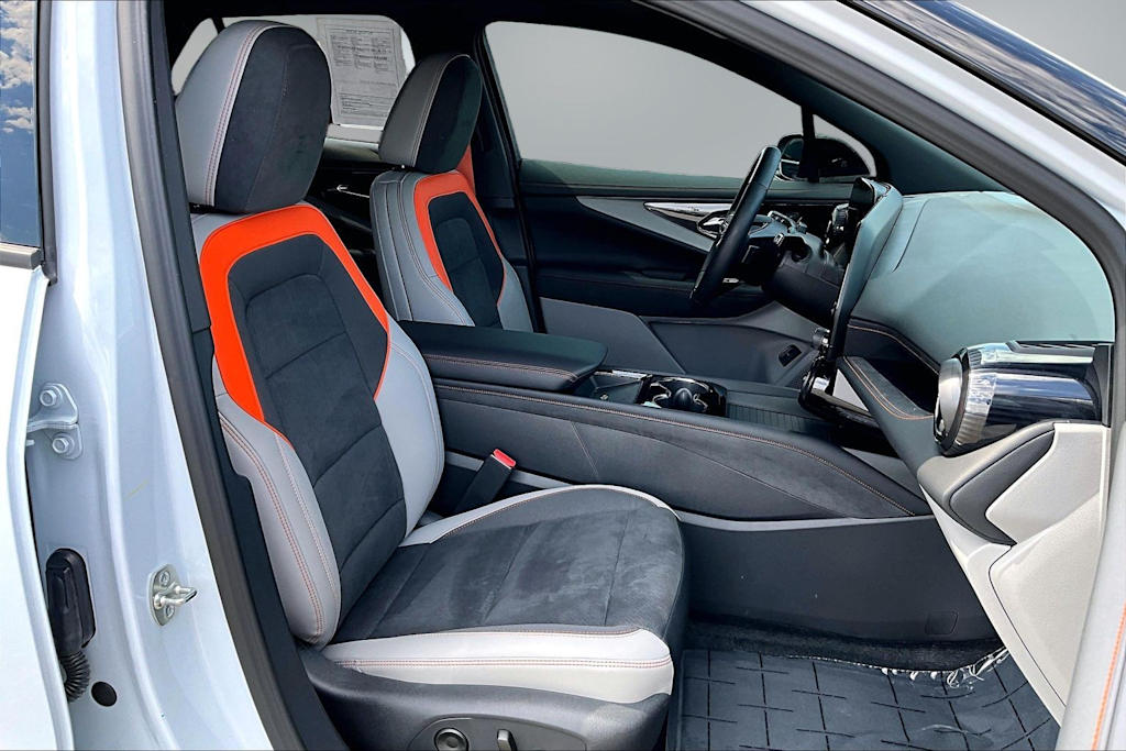 Thumbnail: 2026 Chevrolet Blazer EV - 12