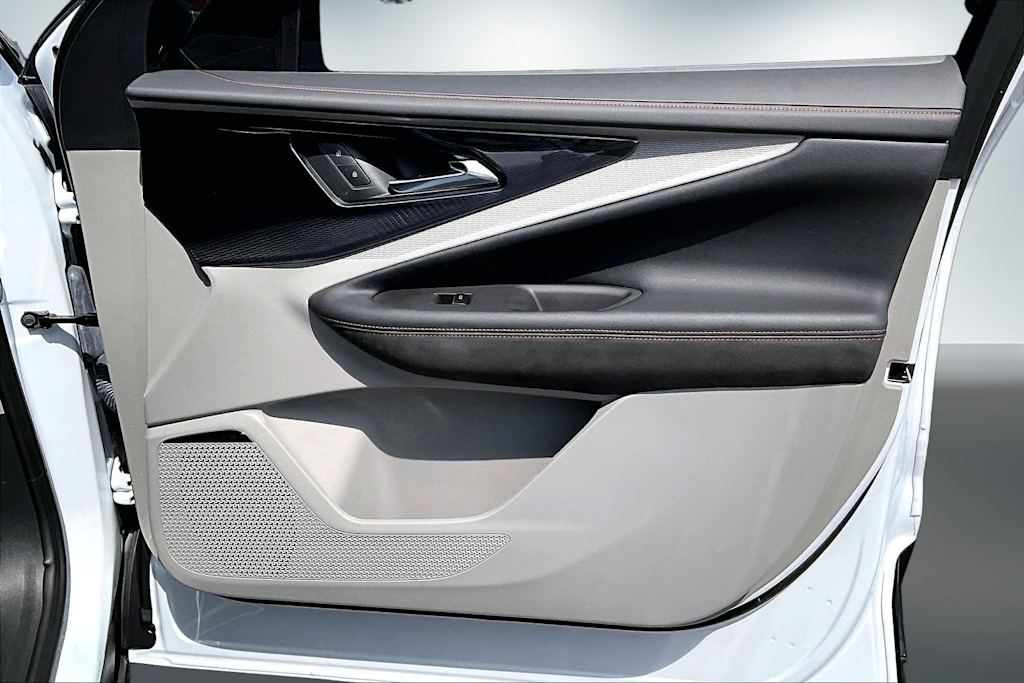 Thumbnail: 2026 Chevrolet Blazer EV - 28