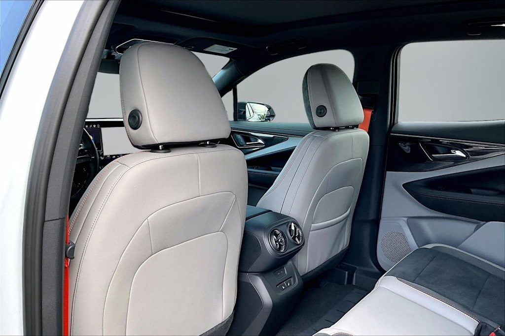 Thumbnail: 2026 Chevrolet Blazer EV - 13