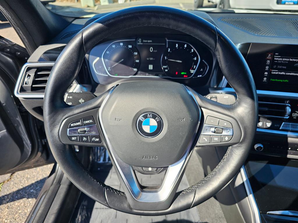 2022 BMW 3 Series 330xi 14