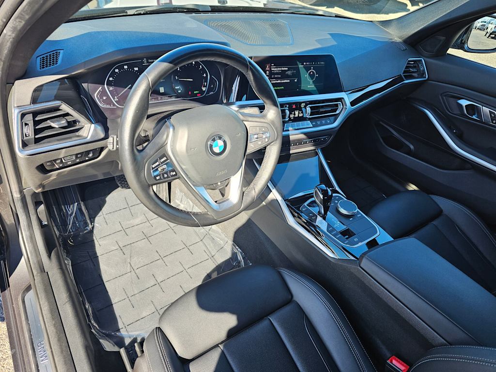 2022 BMW 3 Series 330xi 2