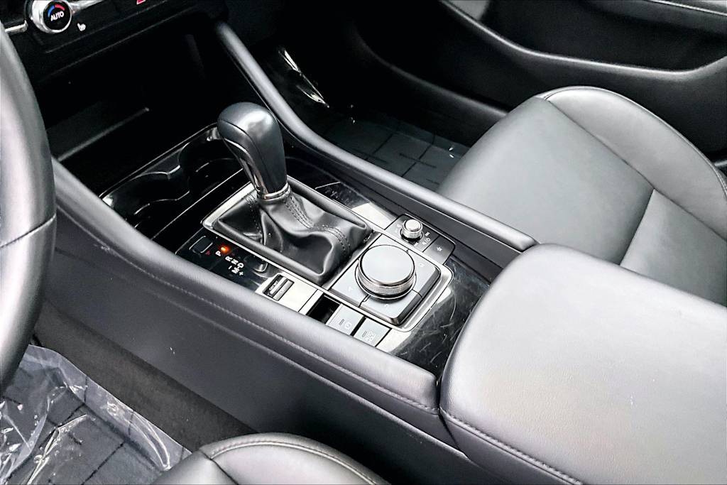 Thumbnail: 2025 Mazda Mazda3 - 17