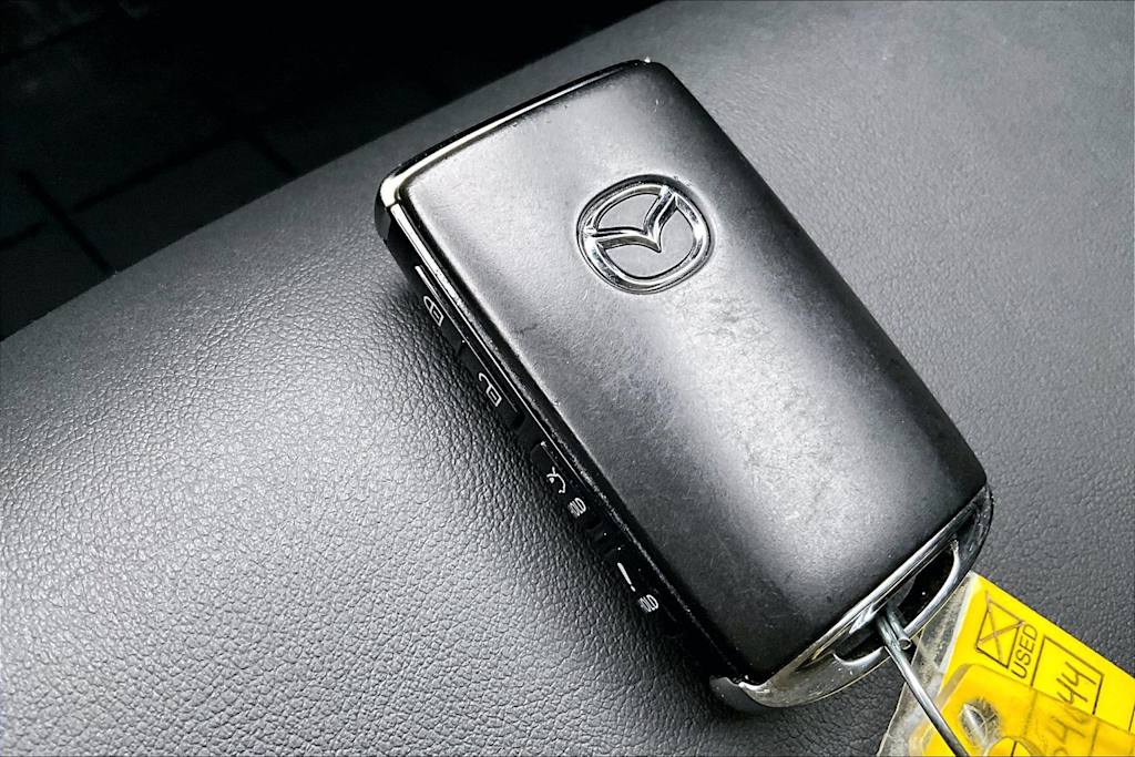 Thumbnail: 2025 Mazda Mazda3 - 20