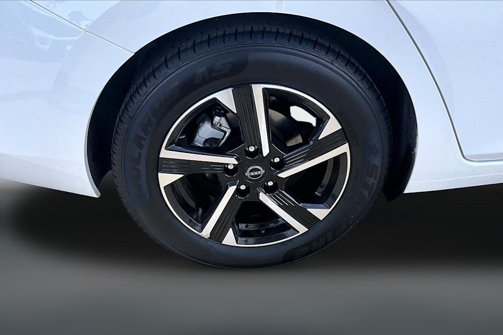 Thumbnail: 2024 Nissan Sentra - 37
