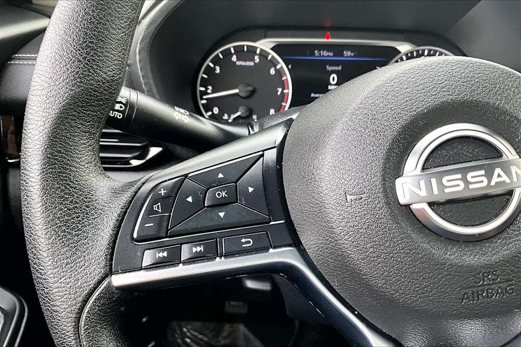 Thumbnail: 2024 Nissan Sentra - 25