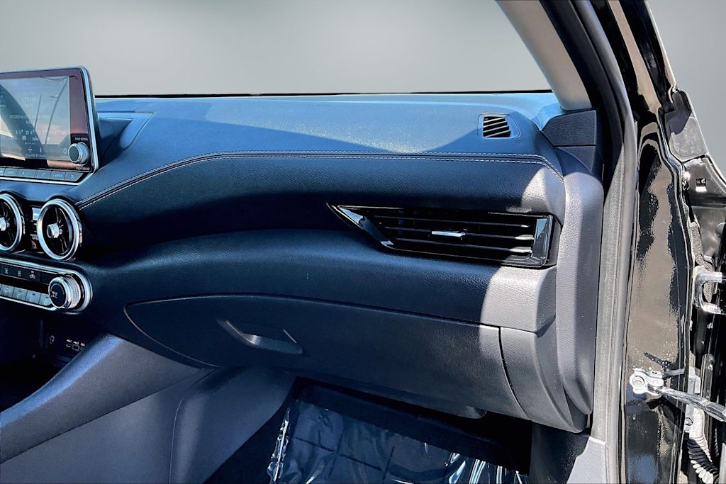 Thumbnail: 2024 Nissan Sentra - 24