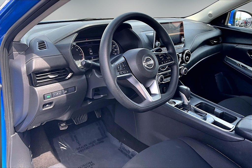 Thumbnail: 2024 Nissan Sentra - 2