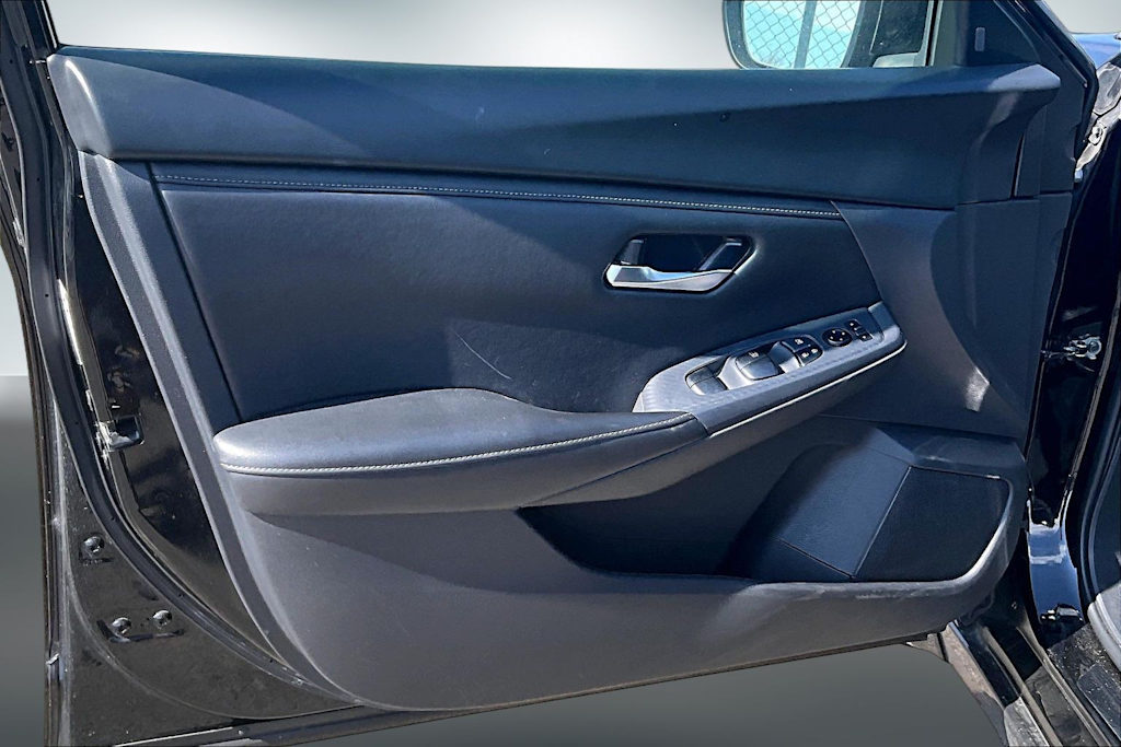 Thumbnail: 2024 Nissan Sentra - 11
