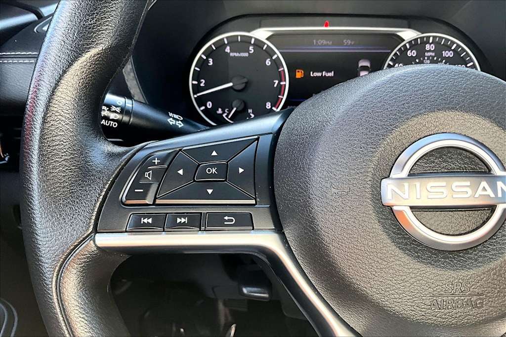 Thumbnail: 2024 Nissan Sentra - 25