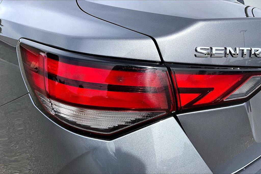 Thumbnail: 2024 Nissan Sentra - 32