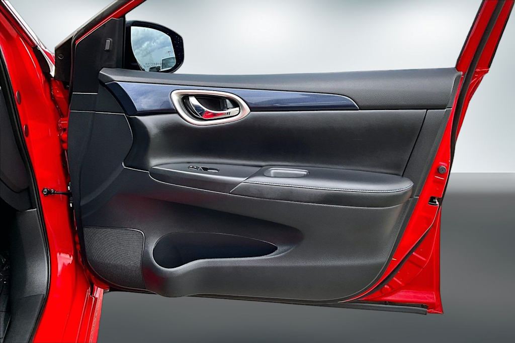 Thumbnail: 2017 Nissan Sentra - 29