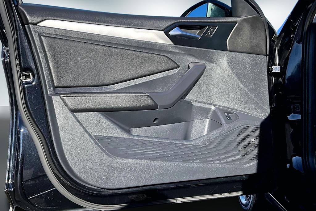 Thumbnail: 2024 Volkswagen Jetta - 27