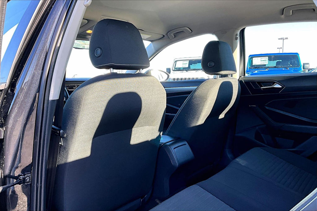 Thumbnail: 2024 Volkswagen Jetta - 13