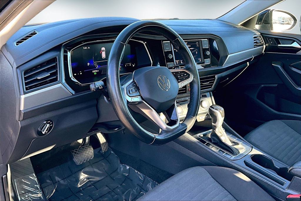 Thumbnail: 2024 Volkswagen Jetta - 2