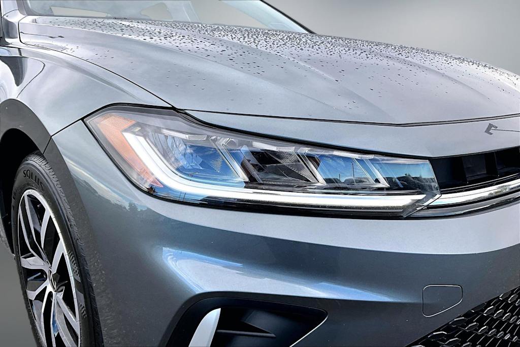 Thumbnail: 2025 Volkswagen Jetta - 32