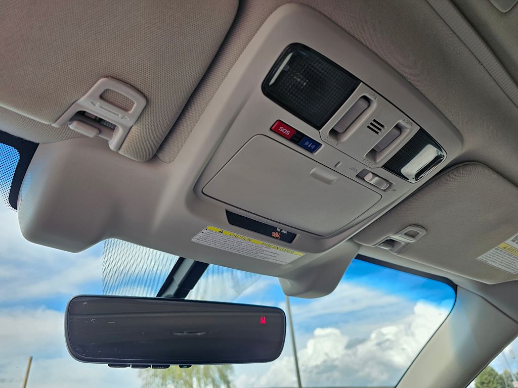 2018 Subaru Outback 3.6R Touring 29